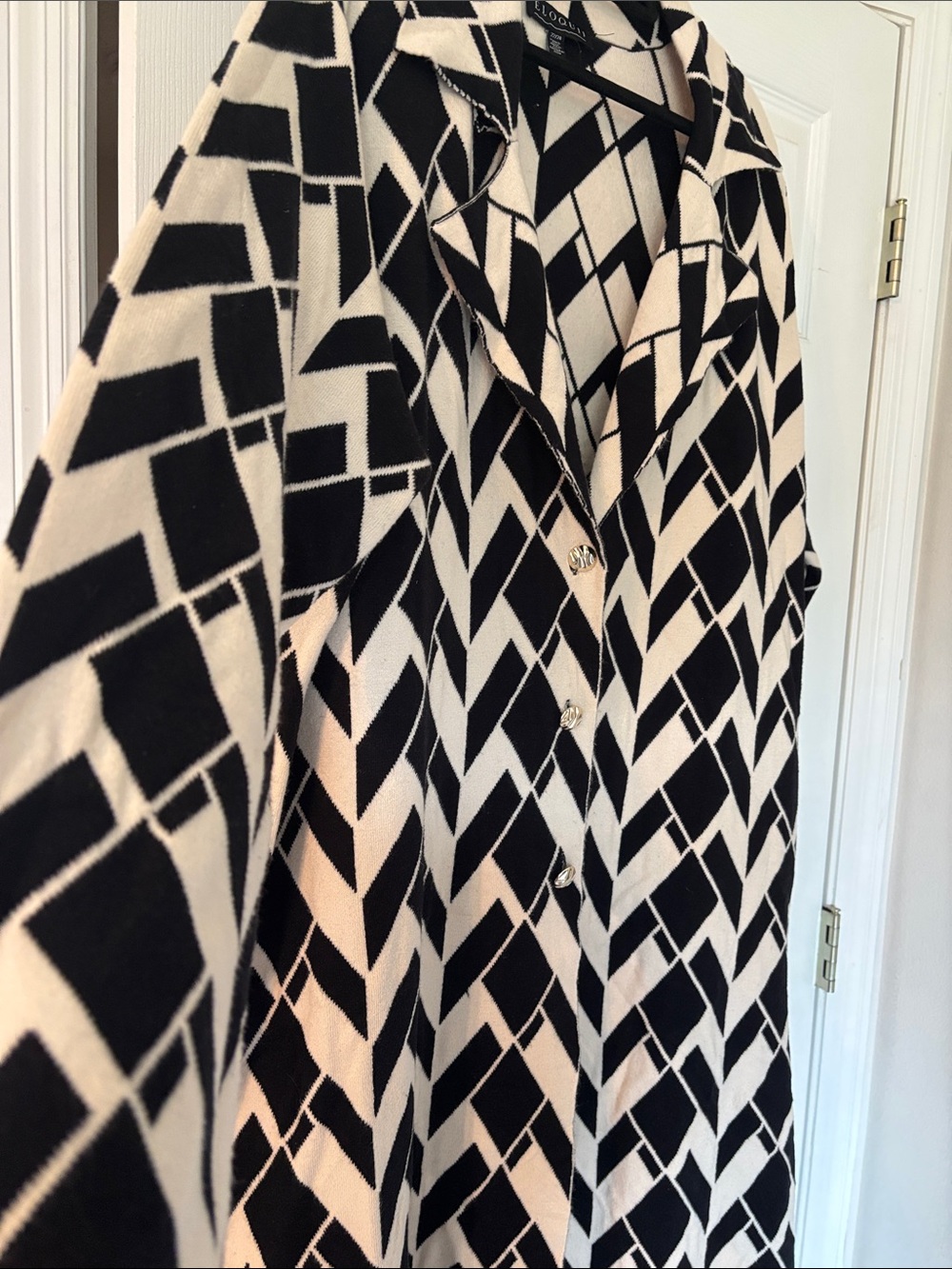 Eloquii Black & Cream Geometric Button-Front Long Knit Sweater Coat 22/24